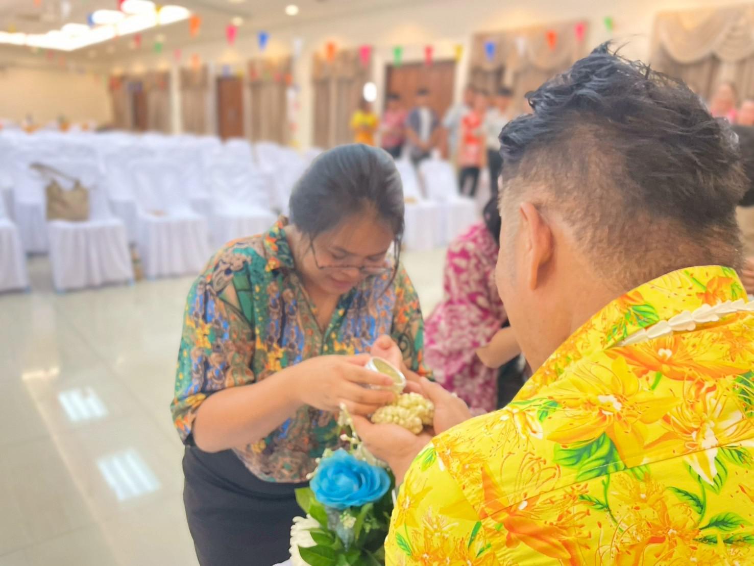 366. วันที่ 26 เมษายน 2568 สาขาการบริหารการศึกษา ได้จัดกิจกรรมรดน้ำดำหัวคณาจารย์ระดับบัณฑิตศึกษา ประจำสาขาการบริหารการศึกษา ณ ห้องประชุมครุร่มสัก 1 ชั้น 3 อาคารคณะครุศาสตร์